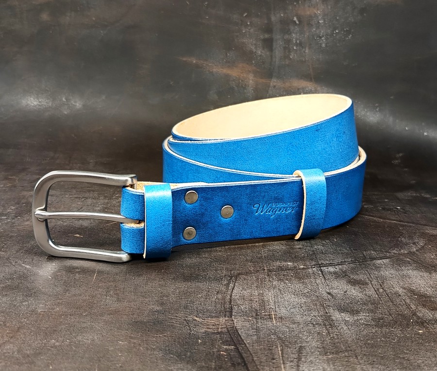 kek bor ov blau leder gurtel